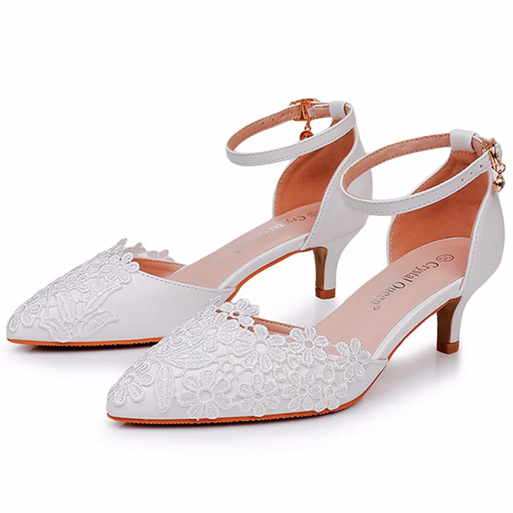 

Spring and summer pointed toe hollow PU lace flower low-heeled wedding shoes banquet large size thin high-heeled women's sandals