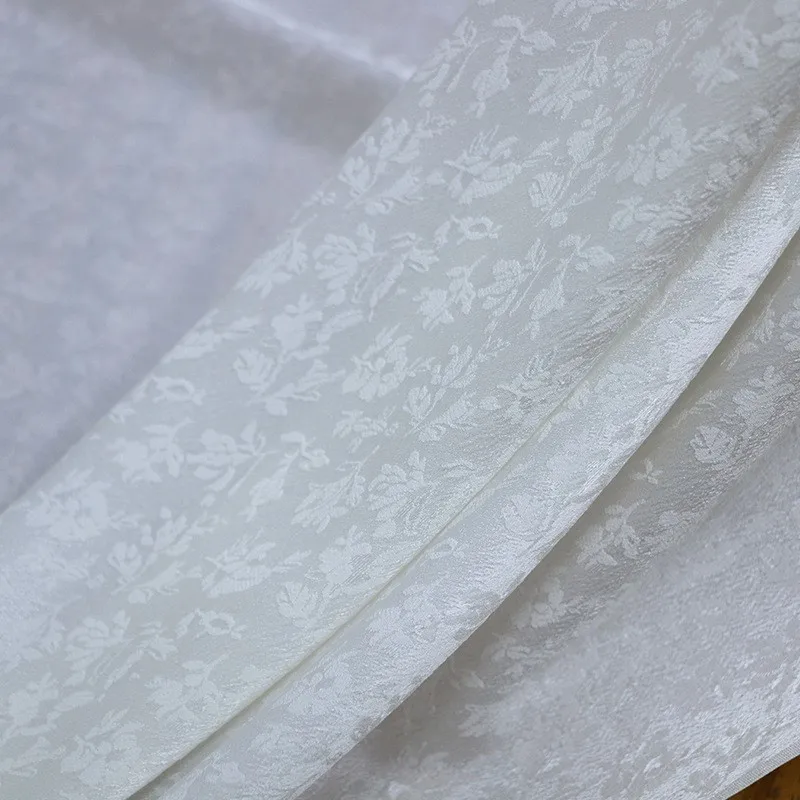 

34 microns heavy crepe jacquard silk fabric