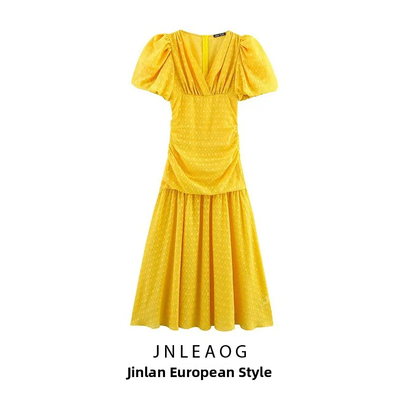 Vestido E de Verão Novo para Mulheres com Decote em V e Mangas Bufantes, Design Floral com Recortes, Saia Alta de Fada