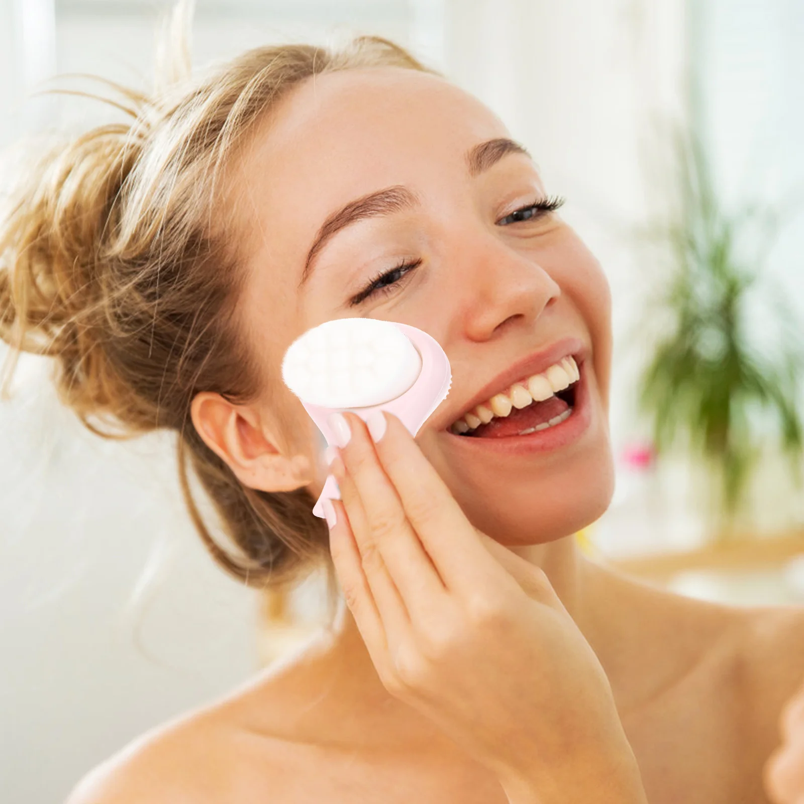 

Facial Scrubber Double Sides Soft Silicone Exfoliator Cleansing Brush Portable Face Wash Tool for Women Christmas Gift