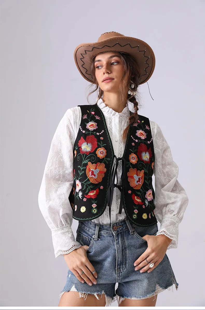 Boho Retro Etnisch Geborduurd Vest Dames Lente Zomer Bloemenborduurwerk Zwart Vest Gebonden Vocation Vintage Dames Tank Tops