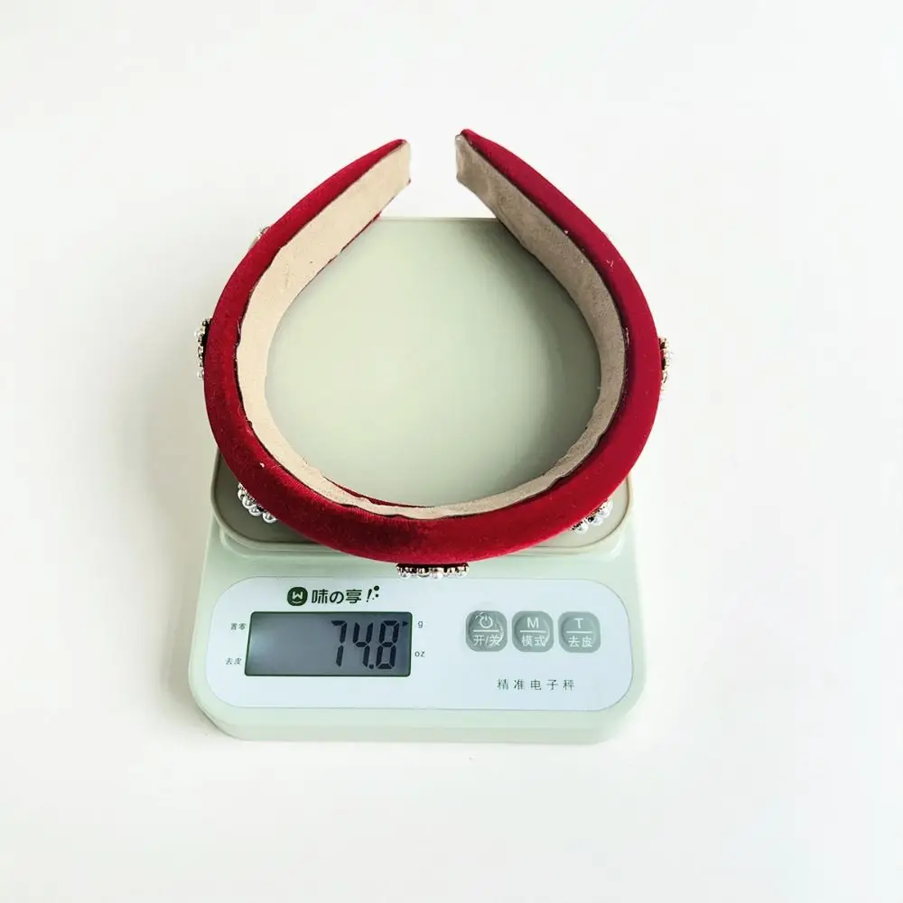 

Simple Elegant Velvet Triangle Headband Baroque Wide Edge Rhinestone Pearls Hairband Solid Color Headwear Crown Hair Hoop Party