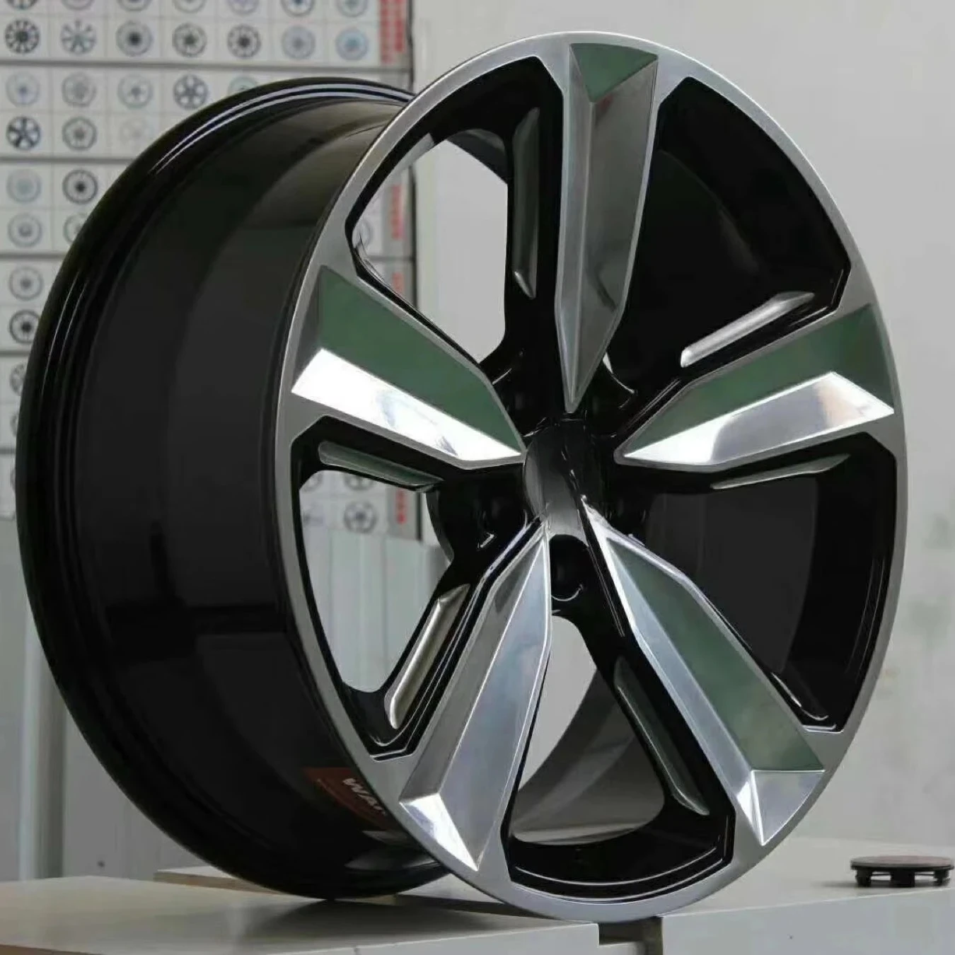 

Forged Suitable Alloy Suitable for PCD 5x127 Deep Concave Rim 18 Inch 5 Holes Prius 30 Rims on Aluminum Passenger Car Wheels