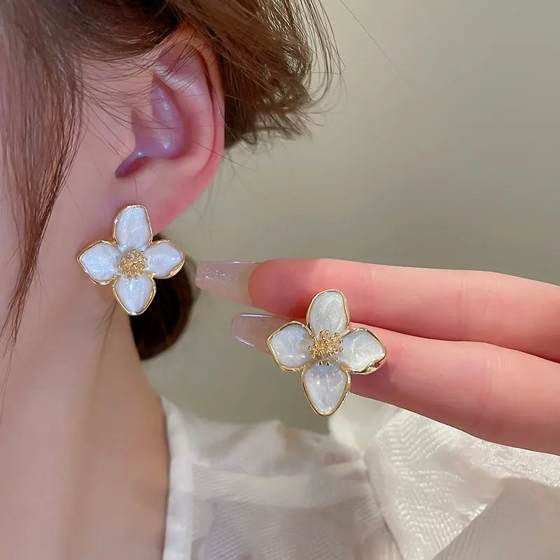 Hibiscus Dropped Glaze Flower Stud Earrings for Women Girl French Ins Vintage 2024 Fashion Korean Wedding Romantic Jewelry Gifts