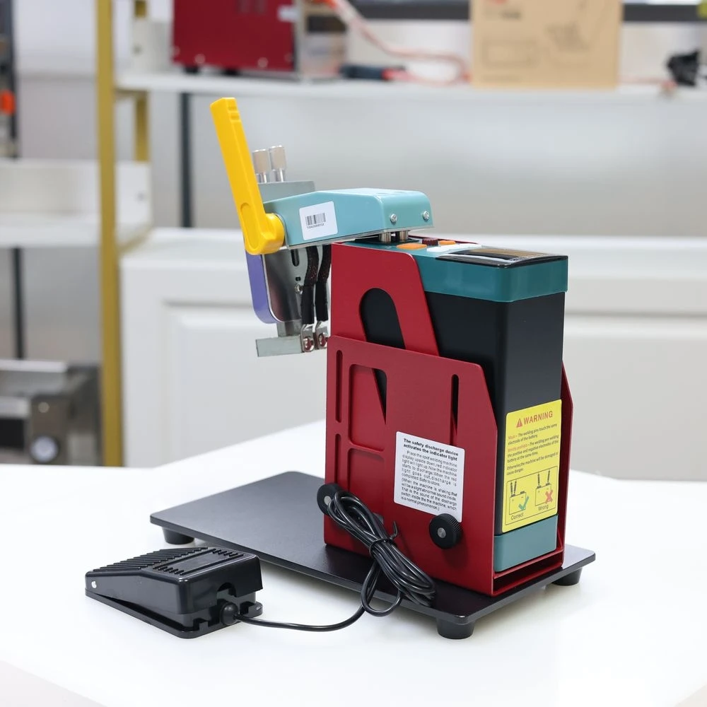 Machine à souder par points 801H + 4000A, courant élevé pour l'aluminium et le Nickel, soudage de batterie Portable pour 18650/21700/32650 LiFePO4/Li-ion