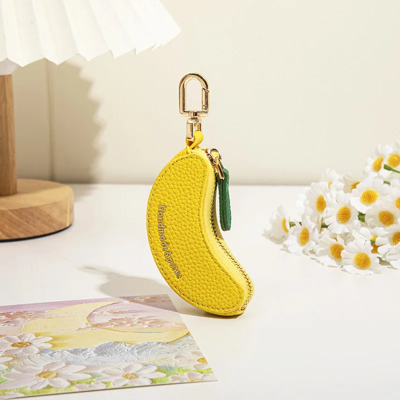 Cute Banana Shaped Mini Fruit Coin Purse Simple Hanging Bag Pendant Portable Change Wallet Lovely Keychain Accessory Women Gift