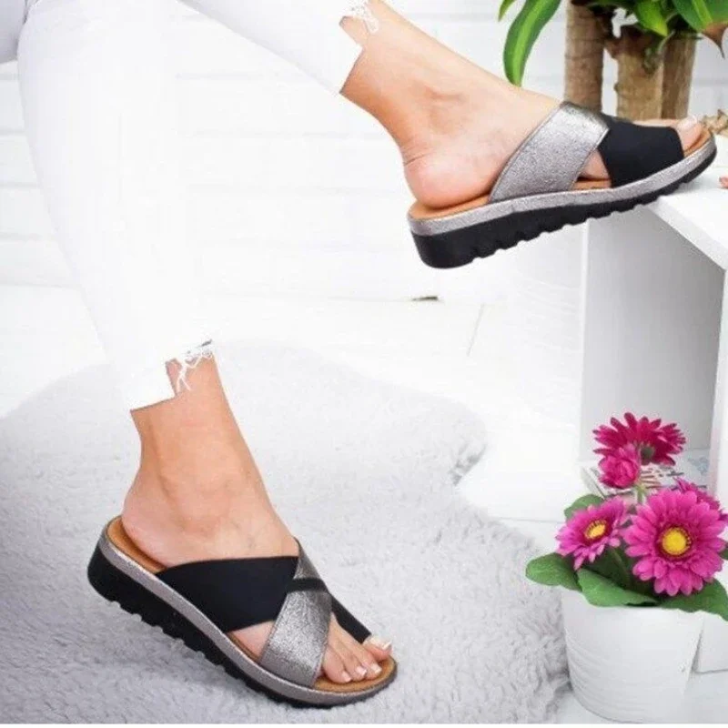 Slippers Casual Mixed Color Wedges Casual Shoes Women Pantofle Shale Female Beach Luxury Soft Flat Sabot Fashion Slide Sandals