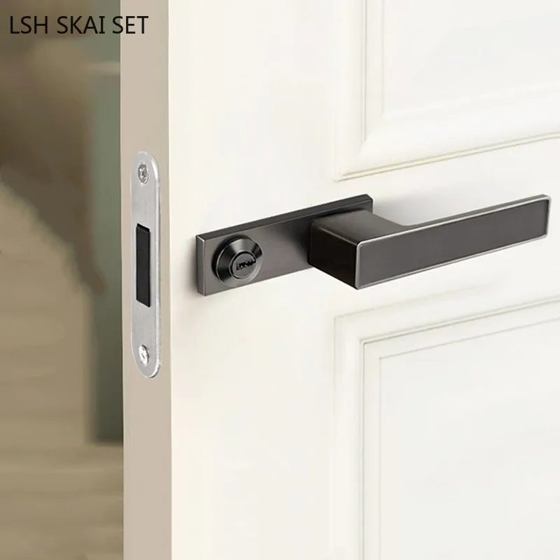 

High Quality Zinc Alloy Door Lock Mute Magnetic Suction Lock Indoor Door Knob with Lock and Key Household Hardware Door Locks