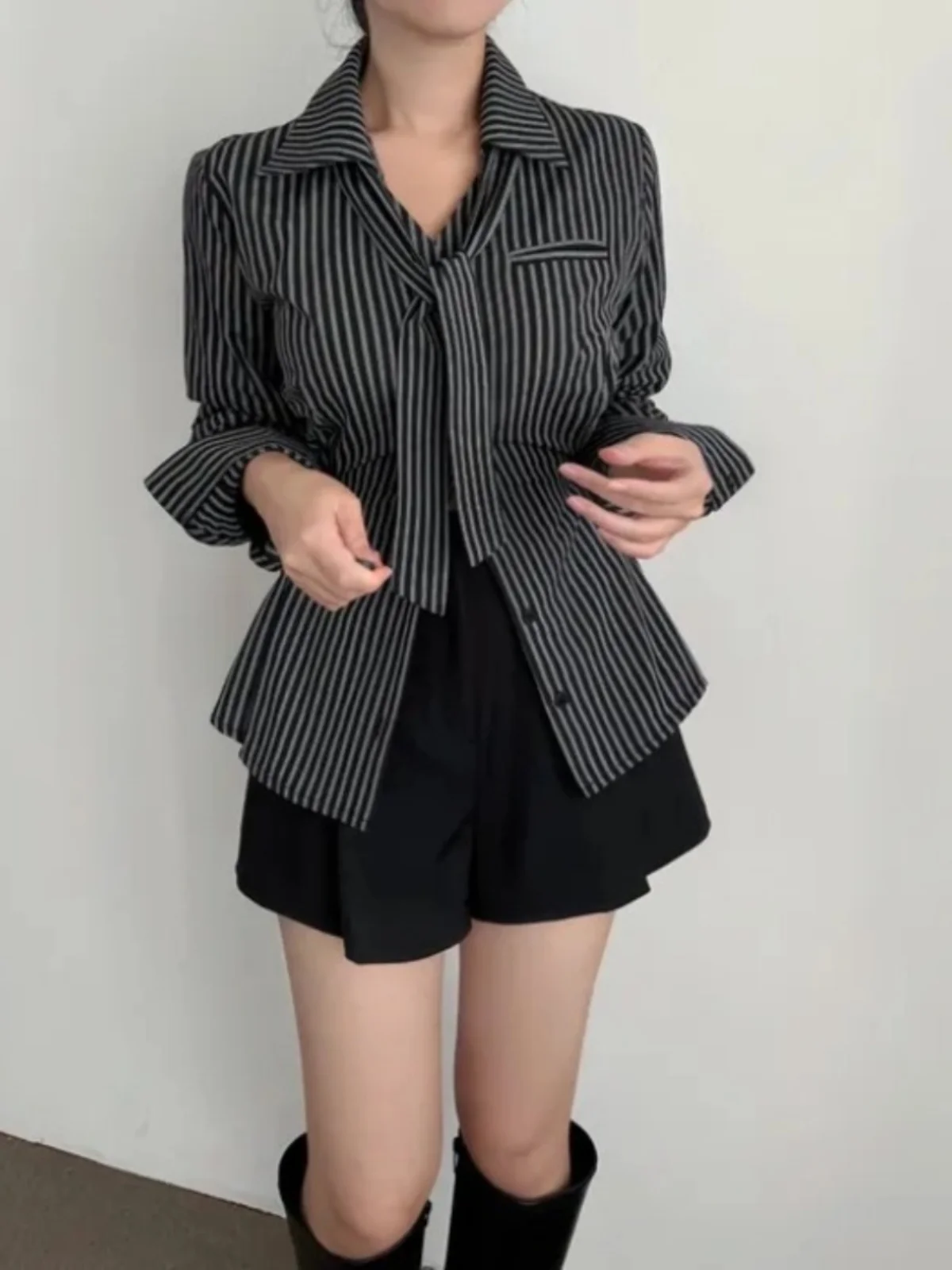 Csa trada de emaecimento fena estilo coreano com decote em v cintura apertada casual roupa interna sensação de al...