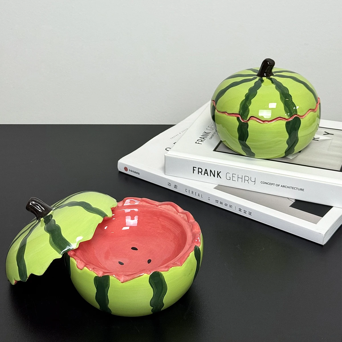 

Креативная керамическая пепельница с арбузом, персонализированная пепельница для домашнего офиса с крышкой, журнальный столик, орнамент пепельницы с защитой от лета