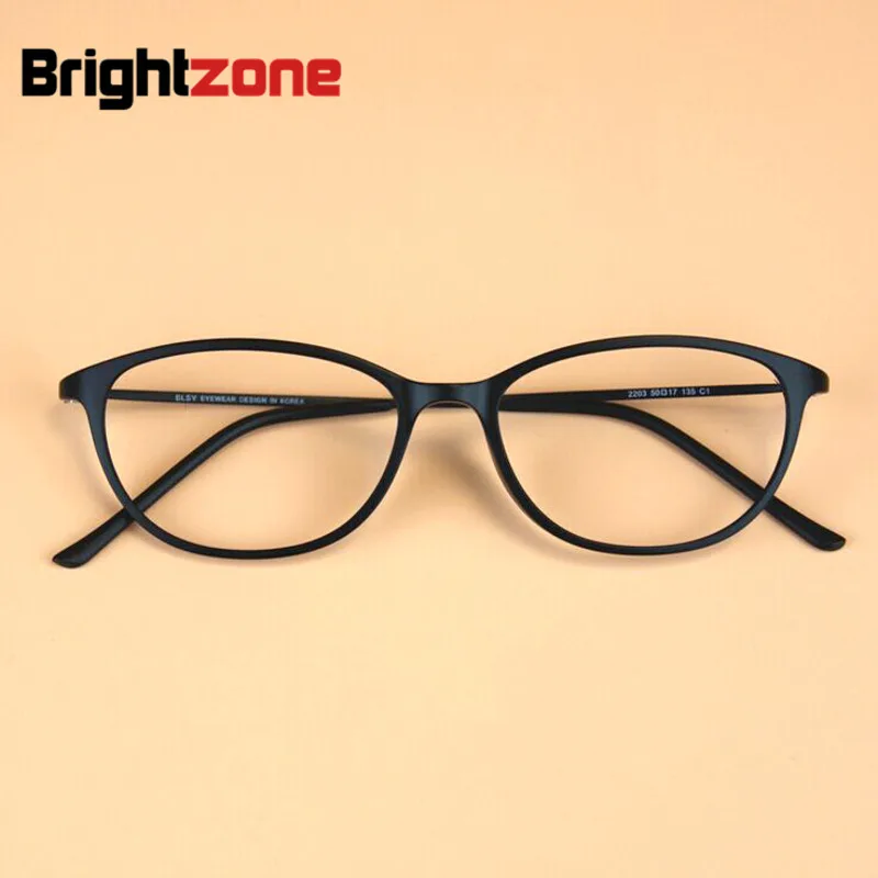 2023 Korean High Quality Women Tungsten Carbon Steel Glasses Frame Men Ultra Thin Myopia Retro Literature Eyeglasses Optis Frame