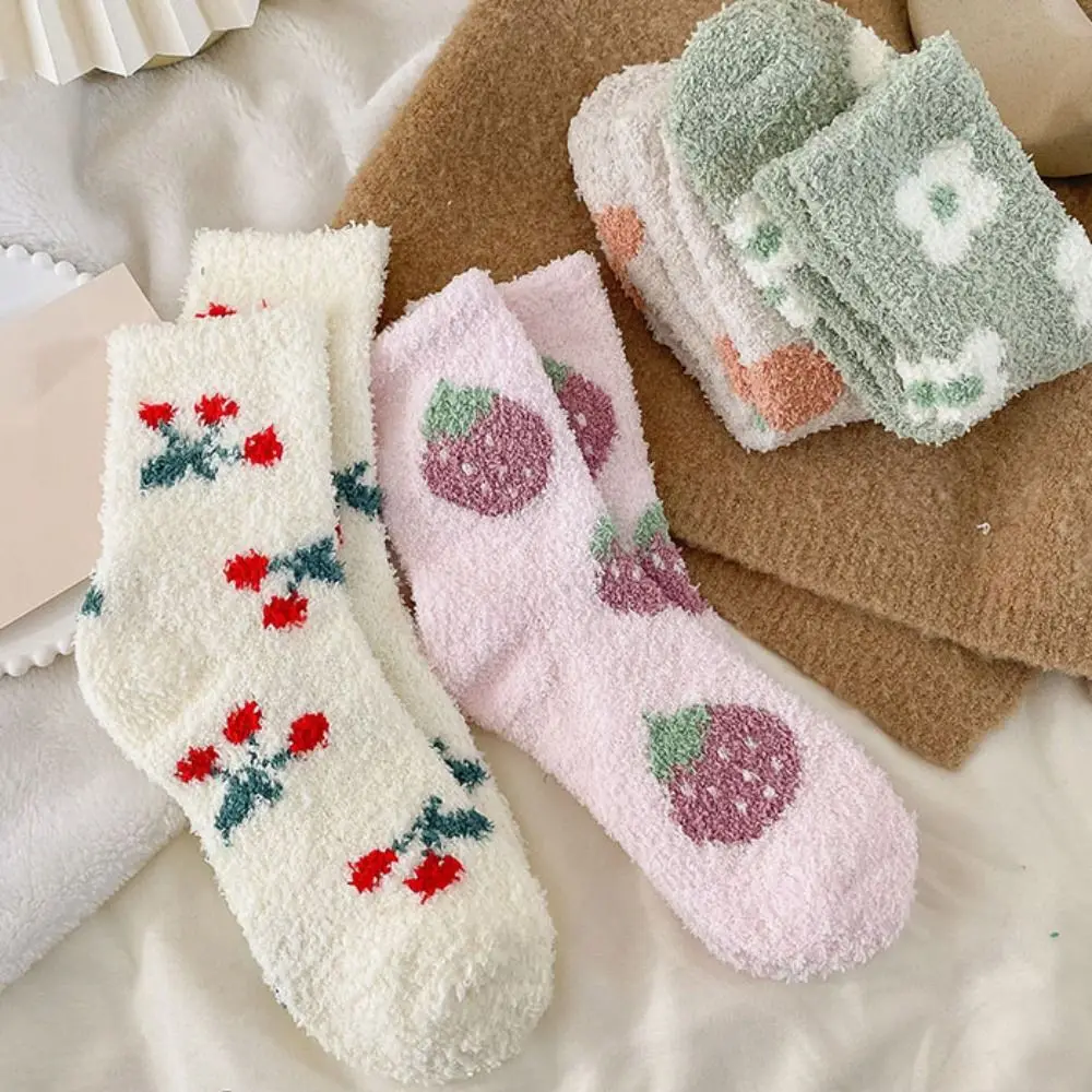 

Cute Thickened Coral Fleece Socks Flower Strawberry Sleeping Floor Plush Socks Winter Hosiery Warm Socks Women Winter