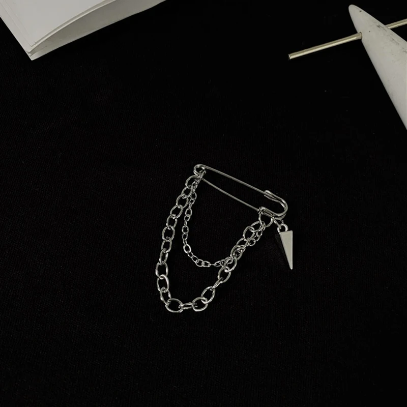 الظلام شرابة قلادة بروش للرجال النساء خمر دبابيس الشرير البقاء القوطية Harajuku الشارع الشهير المجوهرات