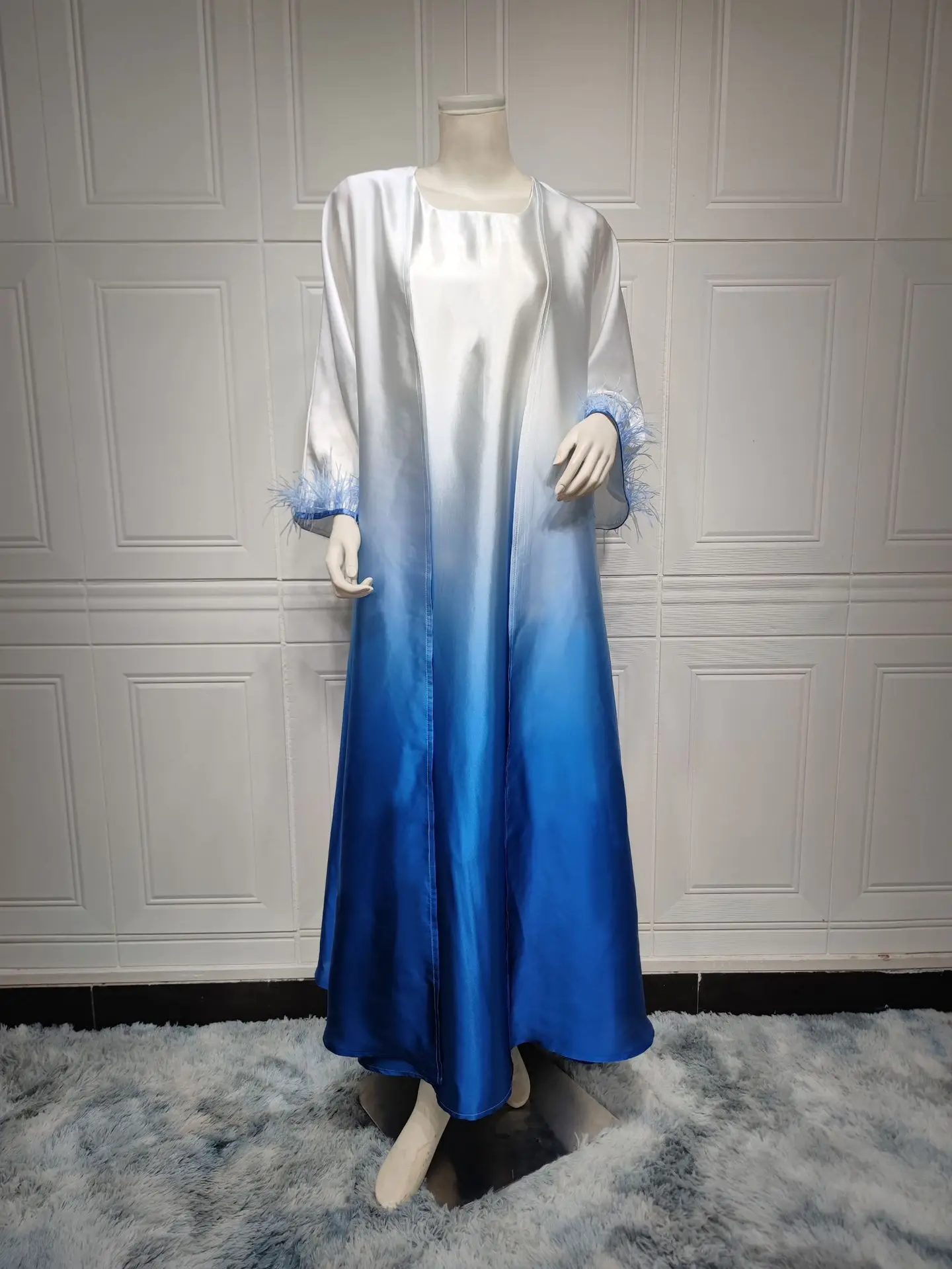 

Zahraa Two Pieces Abaya Set for Women Malaysia Dubai Solid Gradient Fashion Feather Patchwork Kimono Abaya and Vest Dress Eid