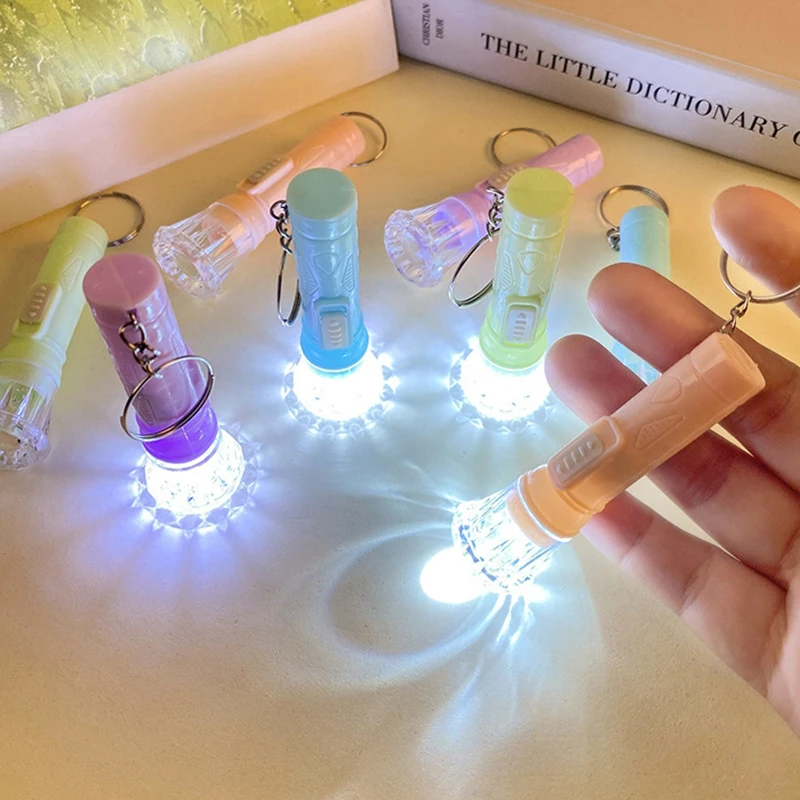 5/10Pcs Macaroon Colour Light LED Flashlights Mini Children Flashlight Kids Toy For Birthday Party Favors Keychain Torch Toys