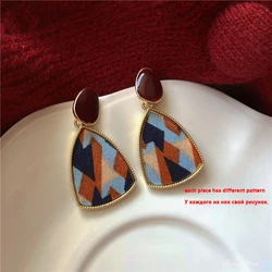Colorful Geometric Pendants Women Dangle Earrings Enamel Top Random Fabric Strip Female Hanging Earrings Multi-color Ear Jewelry