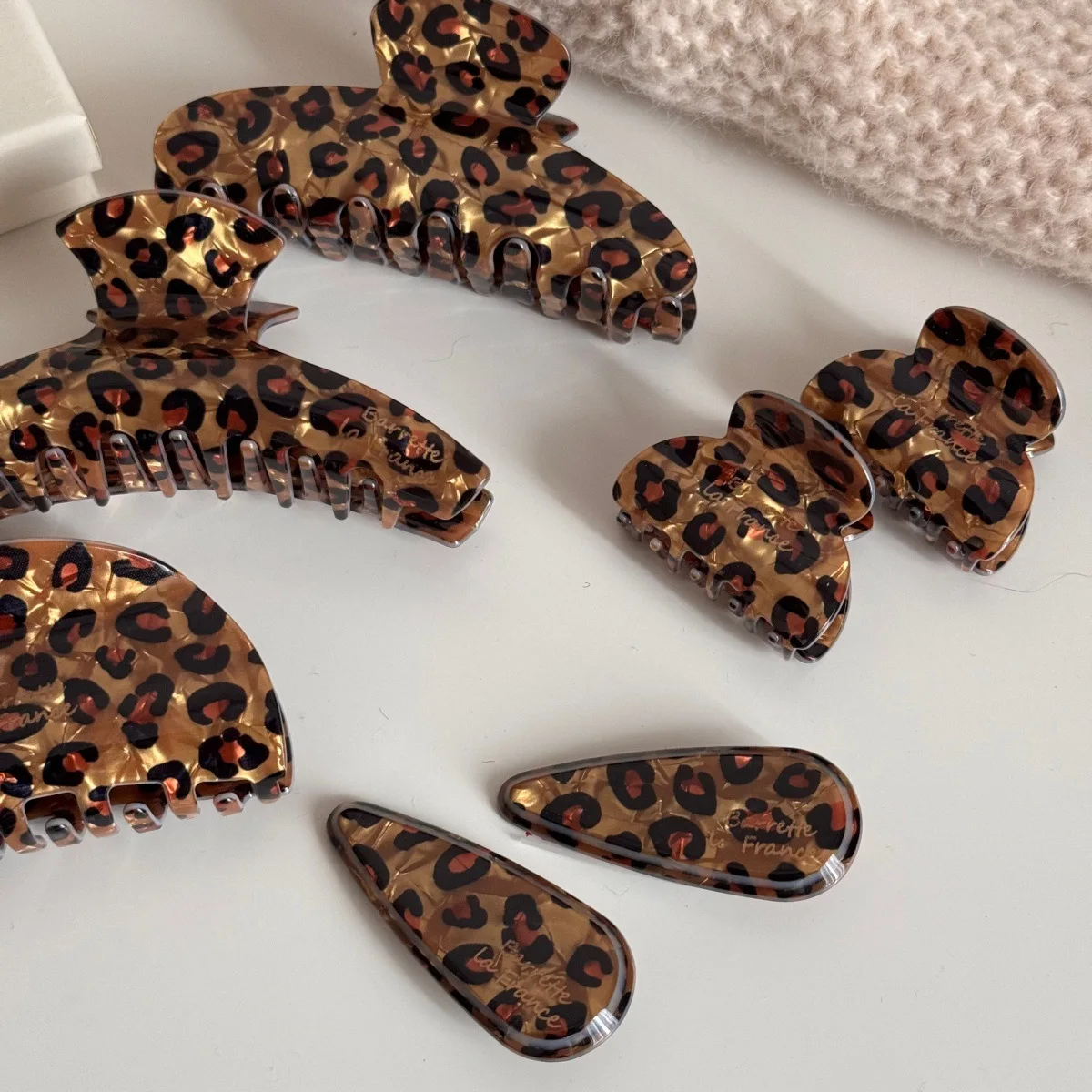 NEW Autumn Winter Coffee Color Acrylic Hair Claw Retro Leopard Print Claw Clip Crab Hair Clip Hair Accessories for Women Girls