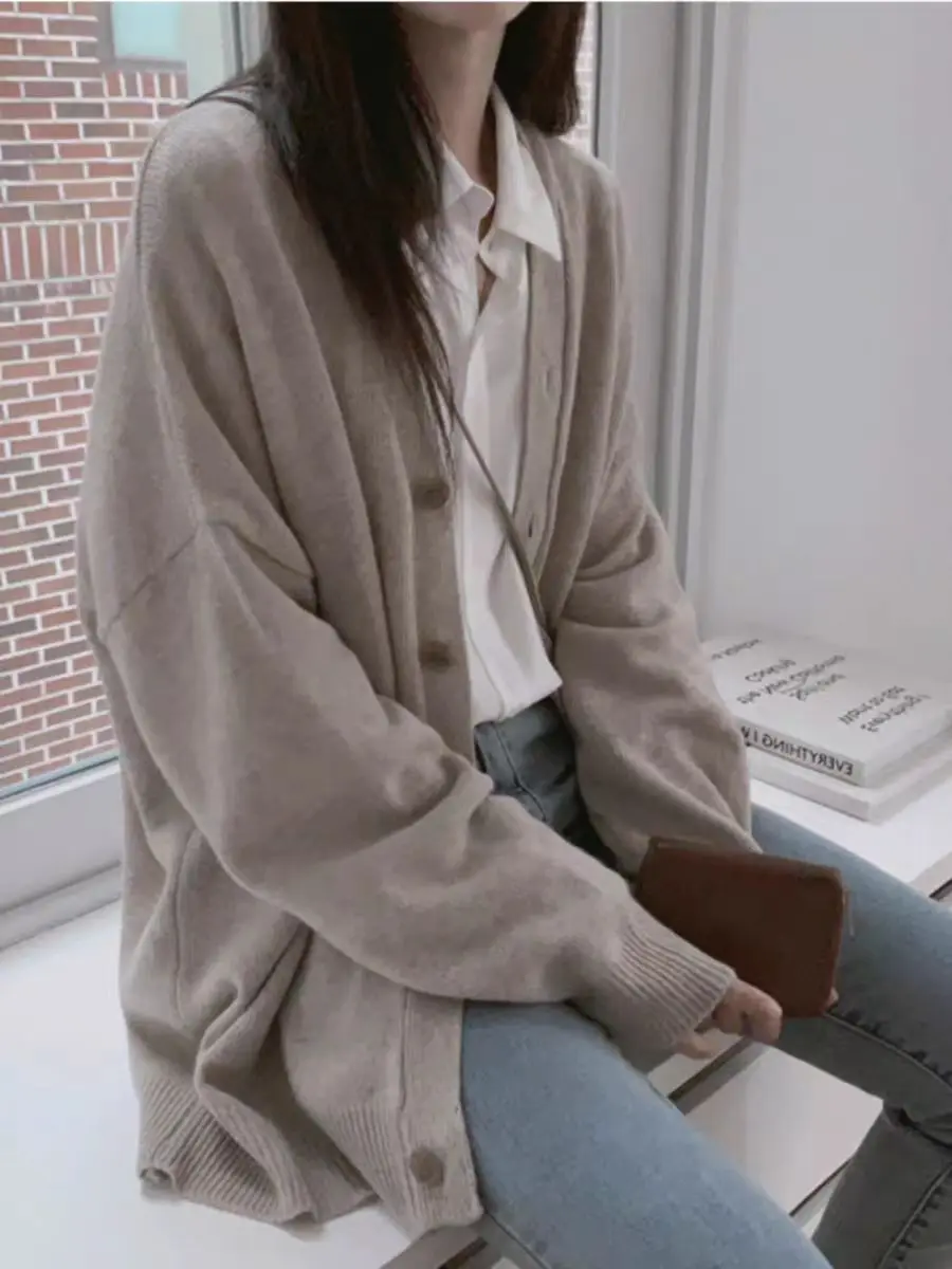 V-neck cardigan women's medium-length 100%wool sweater 2026 autumn and winter European goods high-end knitted thick loose coat