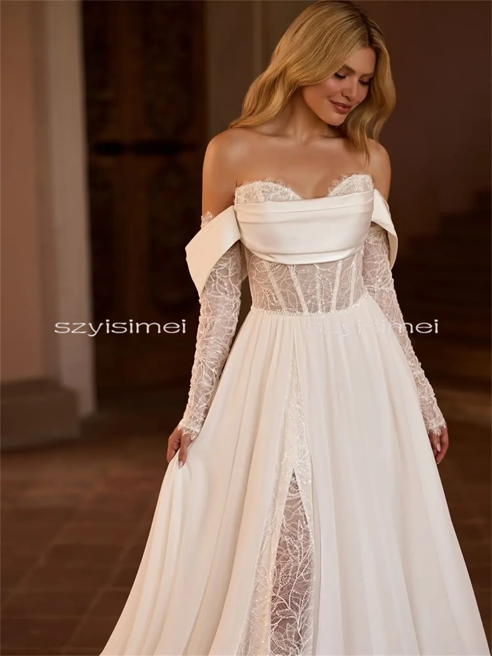 Stunning Strapless Neckline Satin Wedding Gown With Lace Customized A-Line Back Zipper Bridal Dress For Wedding robe de mariée