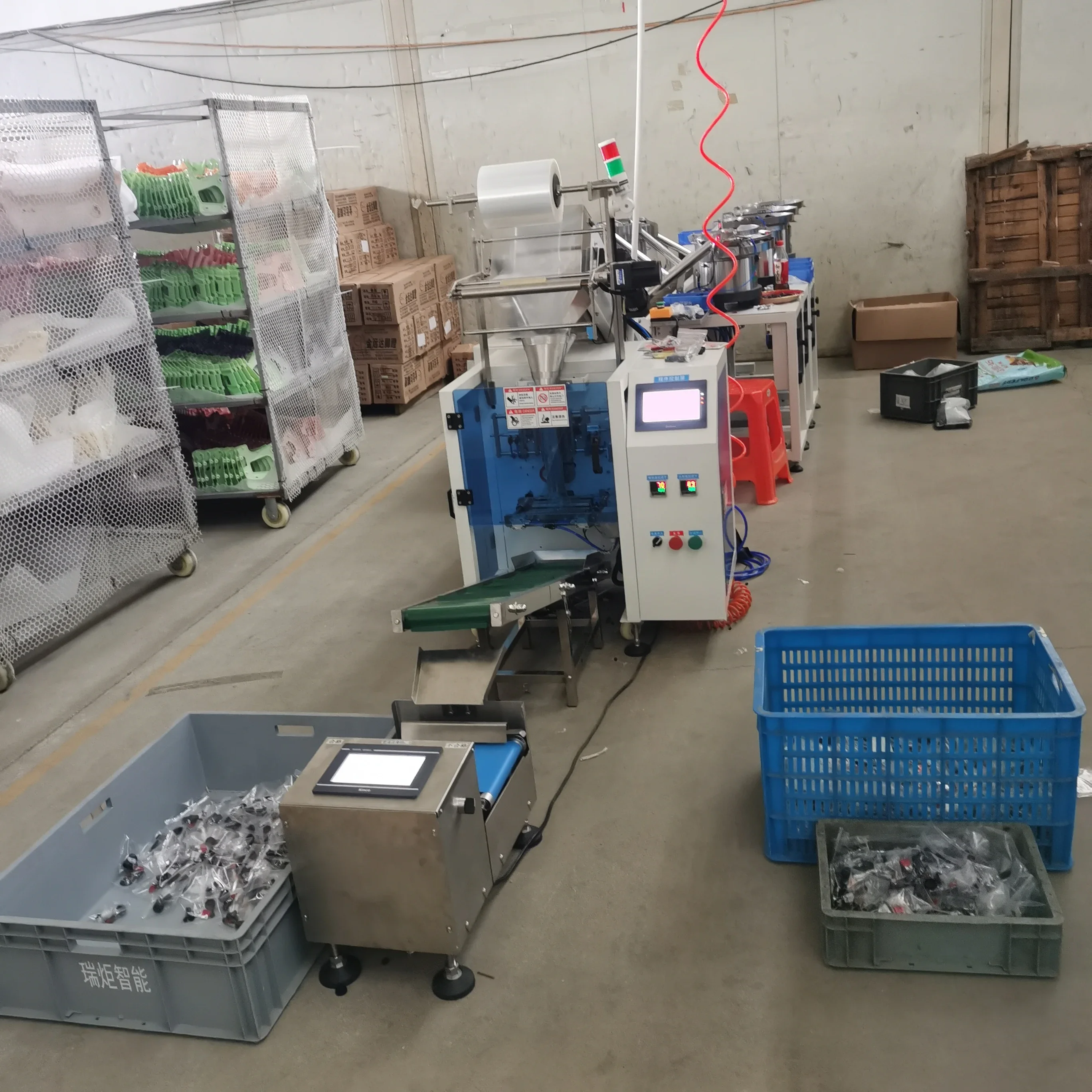 Automatic Electric Vibratory Feeding Equipment Customized Nuts Vibrating Bowl Feeder