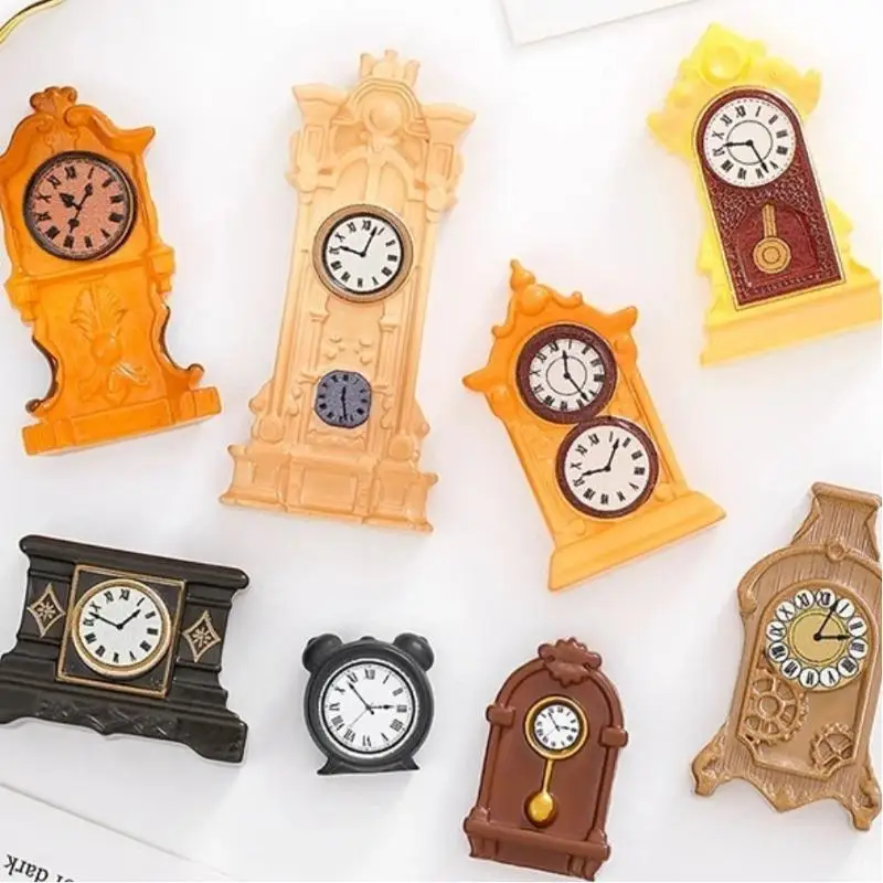 Doll House Accessories, 1/8Pcs 1:12 Dollhouse Miniature European Style Antique Wall Clock Toys