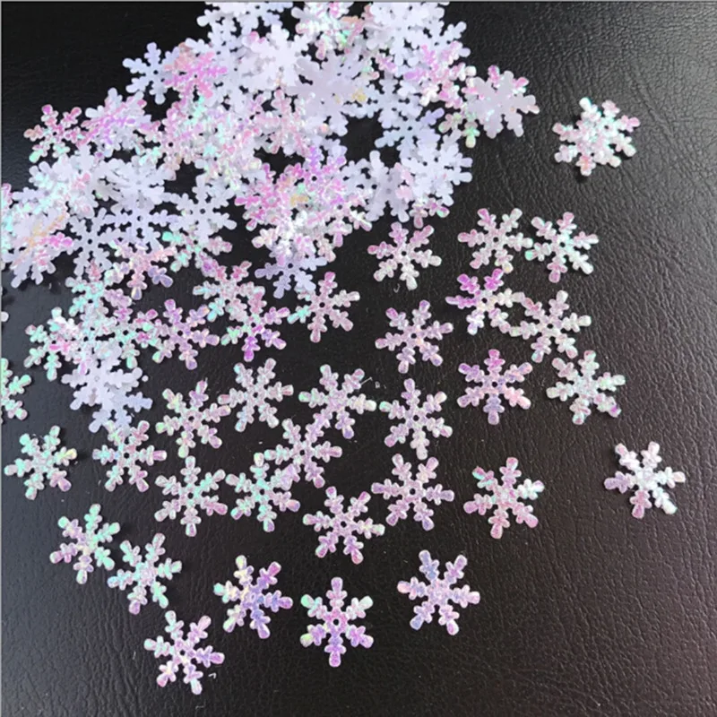 200pcs 300pcs lots Christmas Snowflakes White Artificial Snow Xmas Tree Ornaments Decorations for Home Party Wedding Decor