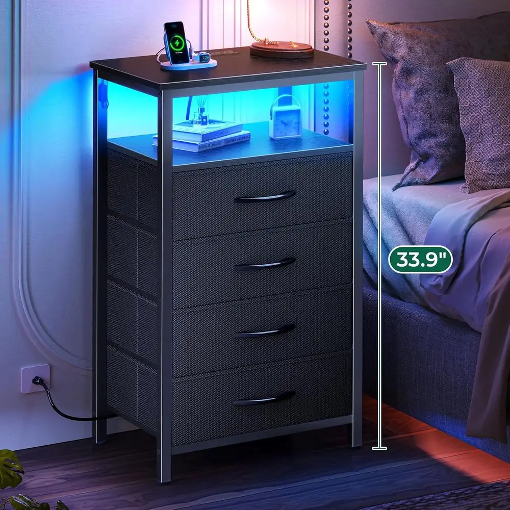 LED照明付き4段引き出しナイトスタンド、充電ステーションとオープンシェルフ付き、寝室用、ブラック