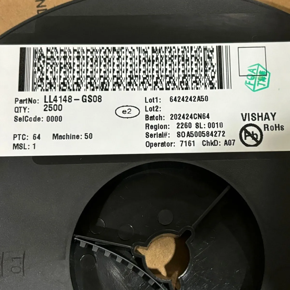

Switch diode LL448-GS08, original genuine VISHAY LL-34 IC chip integrated circuit