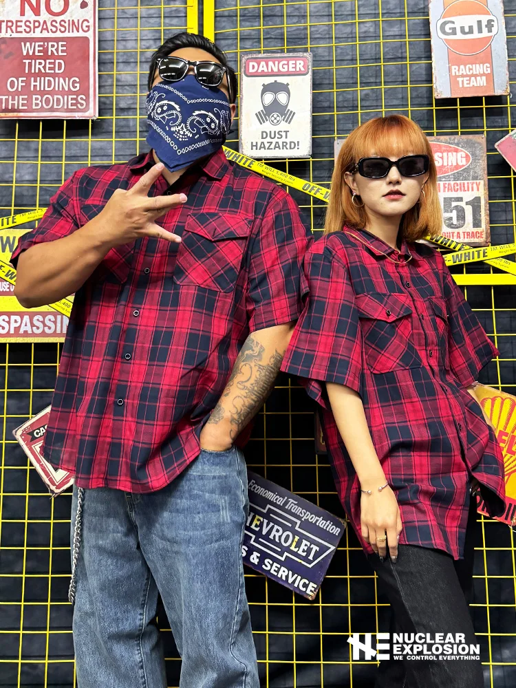 

Classic Men's Loose Fit Cotton Plaid Shirt Red Black American Country Style Short Sleeve Workwear Breathable Summer Shirt