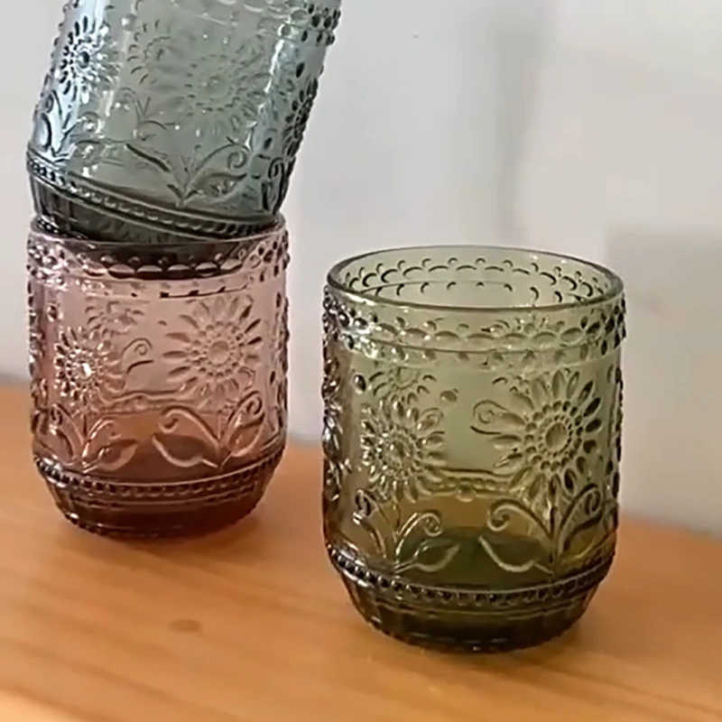 1PCS 360ML Vintage Relief Glass Cup SunFlower Patter Water Cup European Juice Glass Wine Glass Home Beverage Cup Ins Style