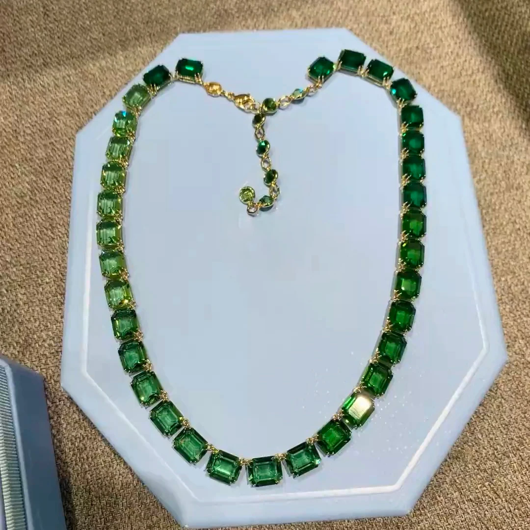 collana-con-cristallo-verde-graduato-elegante-gioiello-da-sera-ciondolo-alla-moda-con-catena-per-donne-adulte