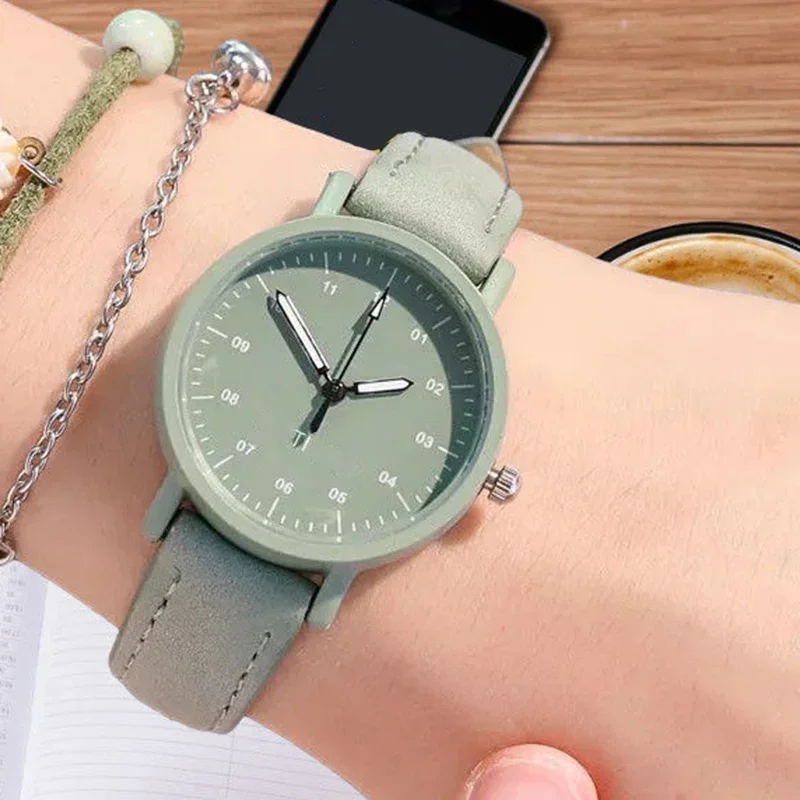 Relojes de pulsera de cuarzo con correa de cuero PU para mujer, reloj de pulsera Retro con esfera redonda, resistente al agua