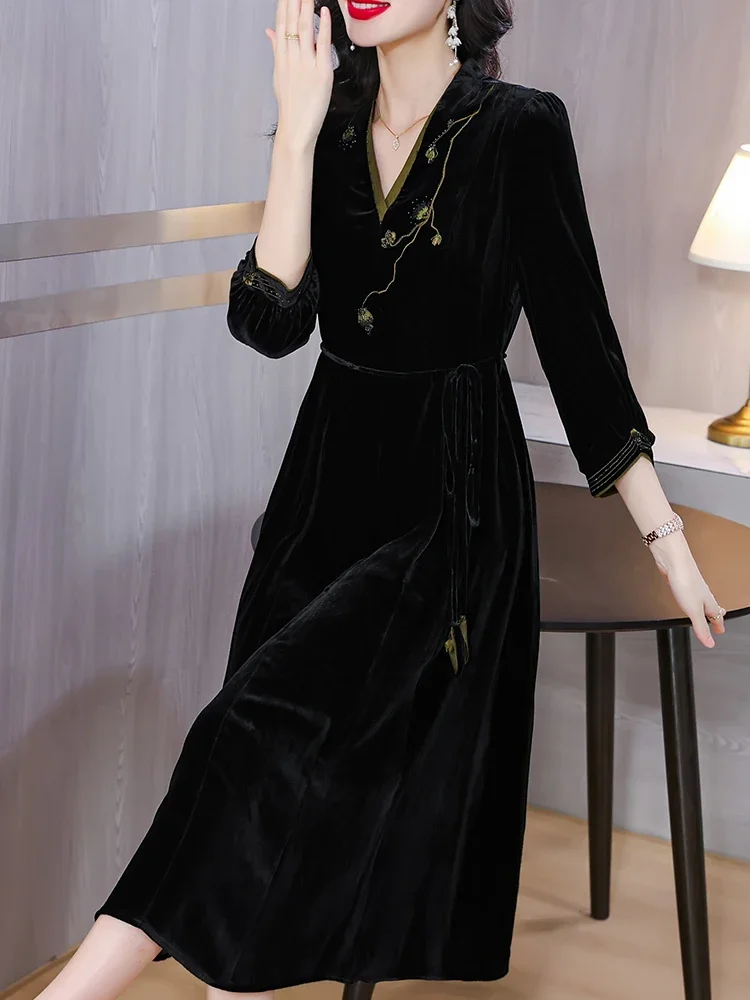 Autumn Winter Black Velvet Embroidery Prom Female Korean Vintage Hepburn Luxury Long Dress Elegant Bodycon Evening XQ330