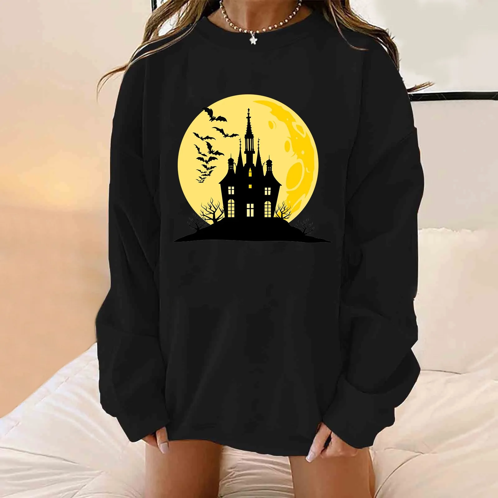 

Womens Halloween Sweatshirt Castle Print Hoodie Crewneck Oversized Hooded Sweatshirt Casual Long Sleeve Pullover Tops Autumn