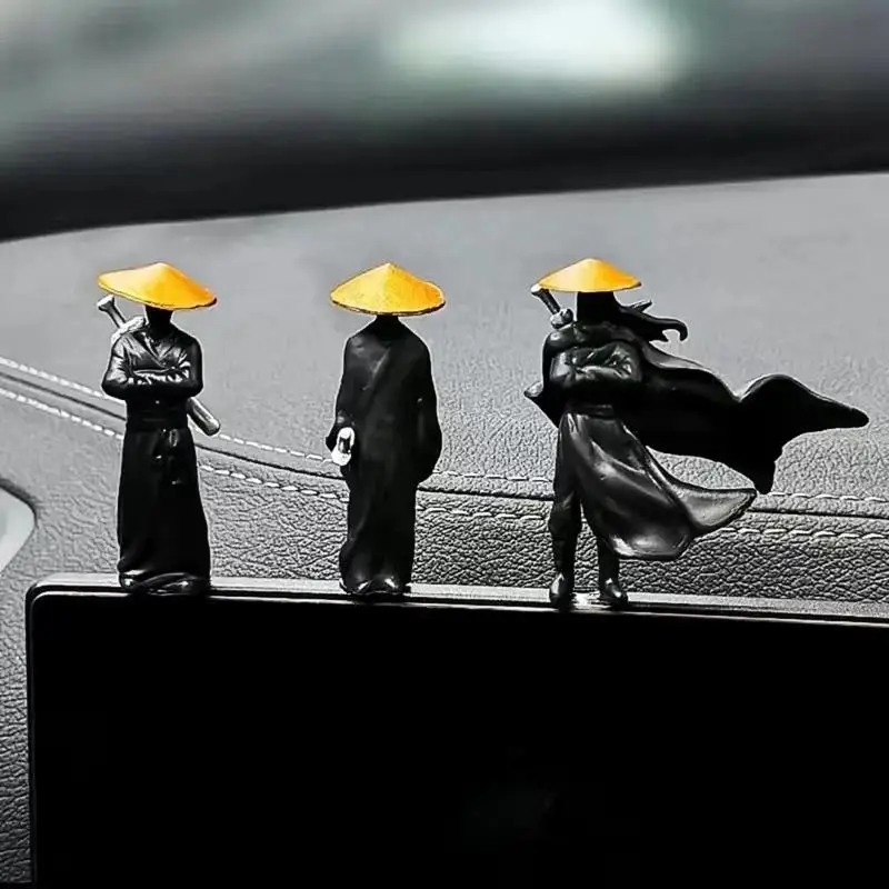 Resin Mini Figurines Decorative 50mm Ancient Sino-Japanese Samurai Warriors Office Cubicle Home Desktop Car Interior Model Gifts