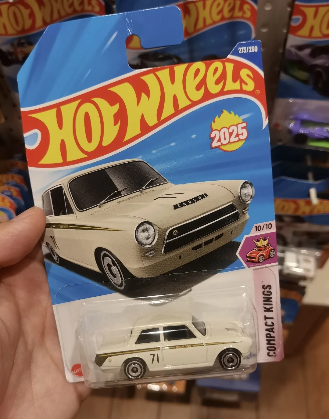 오리지널 2025L 핫휠 자동차 로터스 코르티나 남자아이 장난감 1/64 다이캐스트 자동차 미니어처 금속 모델 컴팩트 킹스 생일 선물