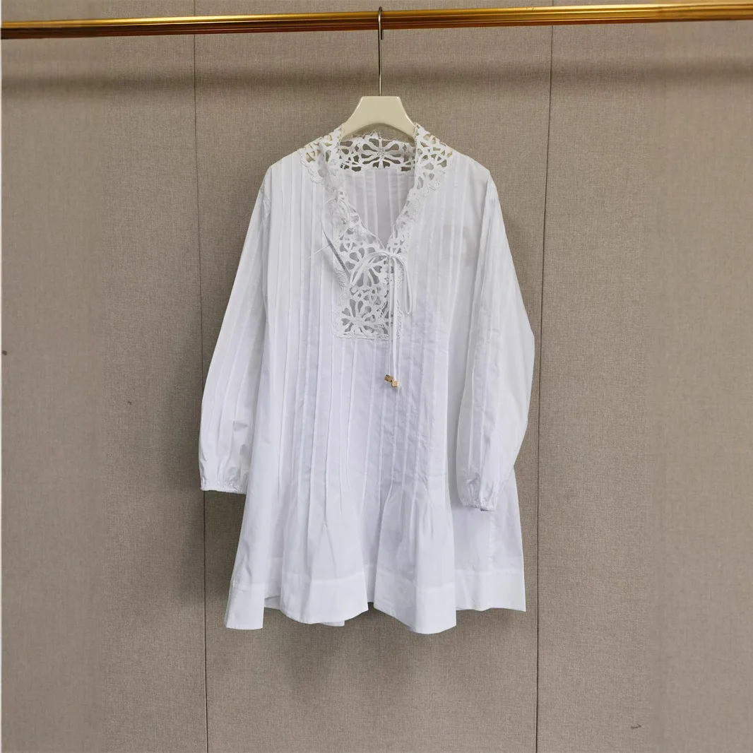 

Vacation Style Pleated Dress with Large Size Women's Hollowed-out Floral Loose White French Elegant 2025 Summer New Style