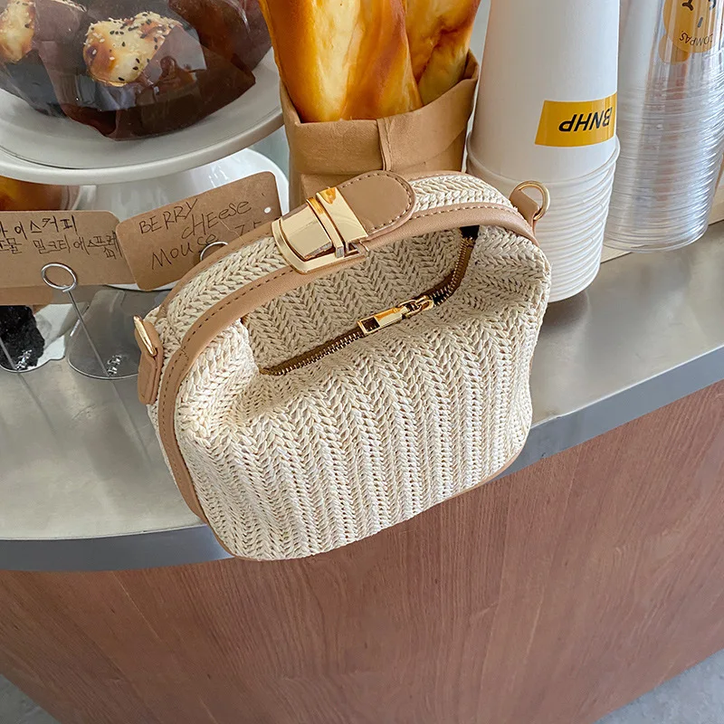 Summer Small Straw Handbag Trendy Shoulder Bag Woven Bucket Crossbody Bag Casual Seaside Beach Bag Gilrs Handle Tote