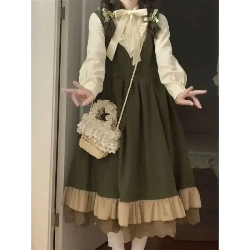 2025 New Retro Green Skirt and Shirt Set Spring Autumn Design Sensation Fresh Style 2-Piece Set Butterfly Knot Layering Women's
