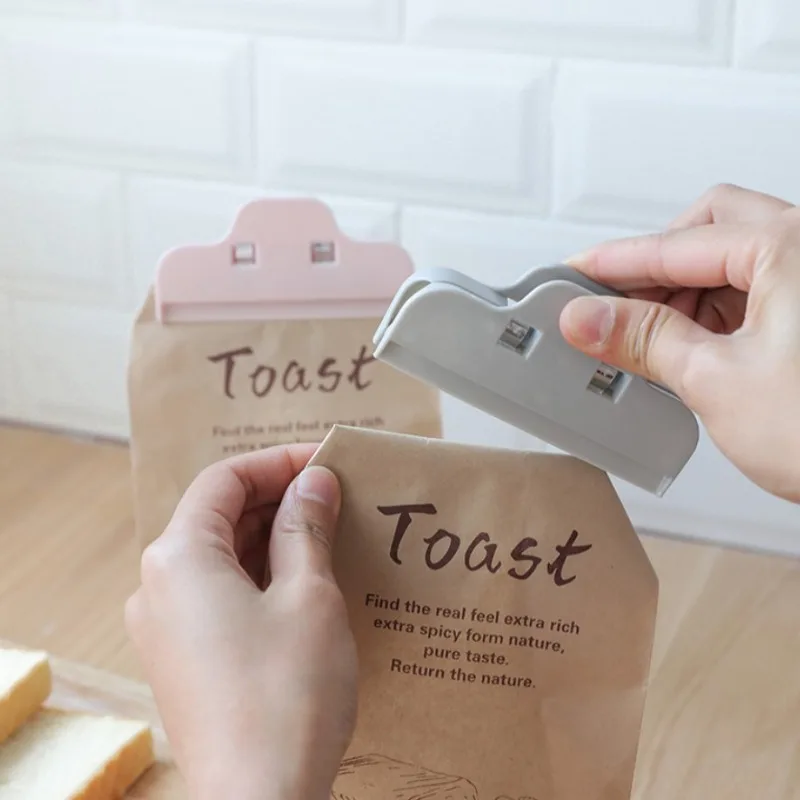 3pcs Plastic Zipper Bag Clips - Large, Portable Kitchen Storage Seals for Bread, Snack, and Food Bags | Easy-Use Clamps ,