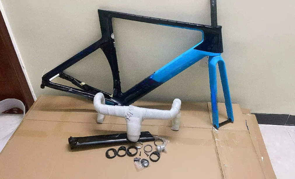 

Custom paint road bike carbon frame CANY-CF-R road carbon bike frame disc cycling bike frame sagan color chameleon bike frames