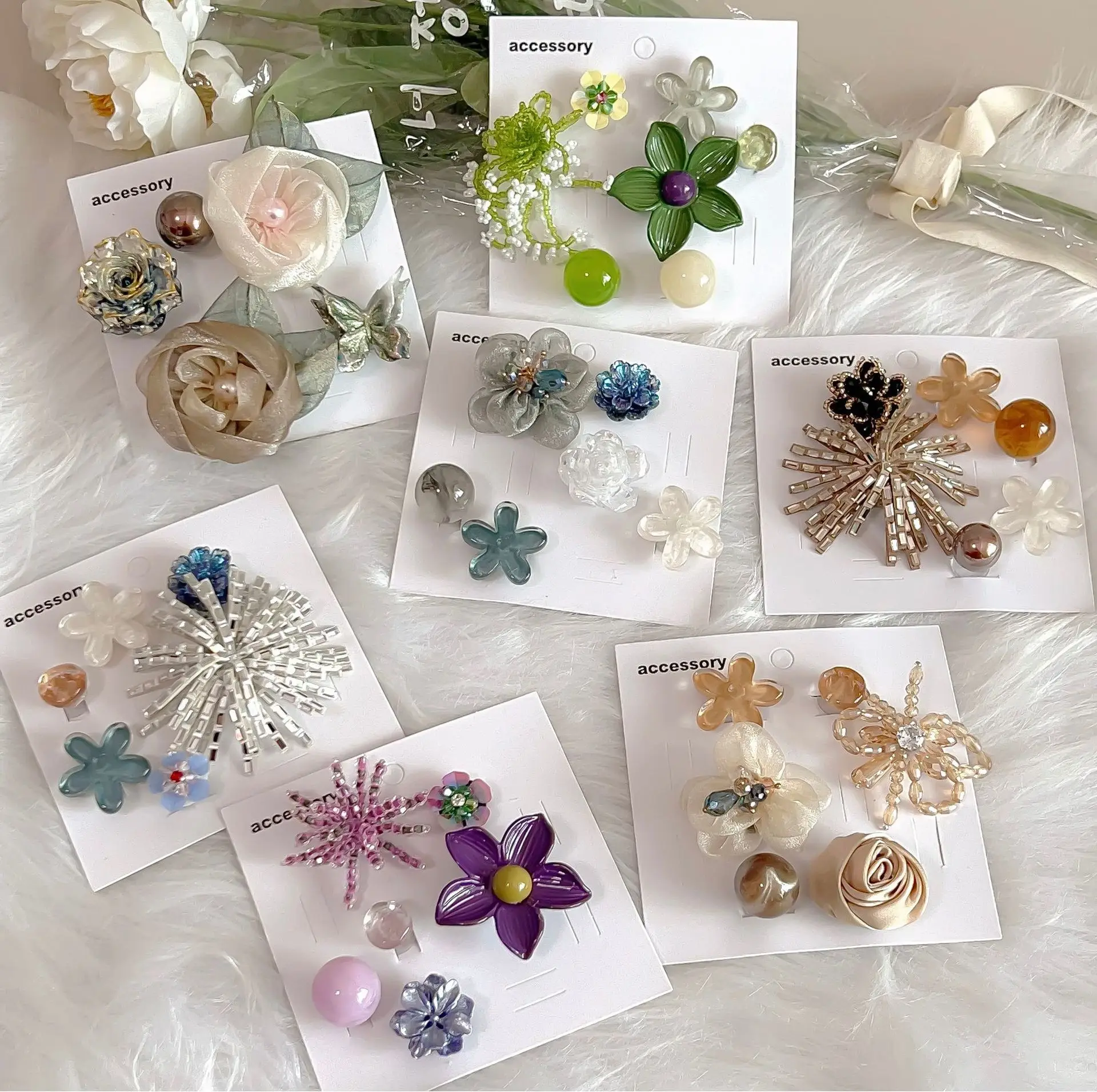 Elegant Pearl Crystal Floral DIY Girls' Shoe Charms Removable Ballet Style Flower Stone Shoe Buckle Decorations for Hole Sandals
