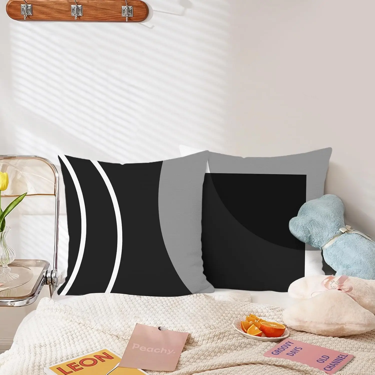 Black White Gray Geometric Pillow Covers 5