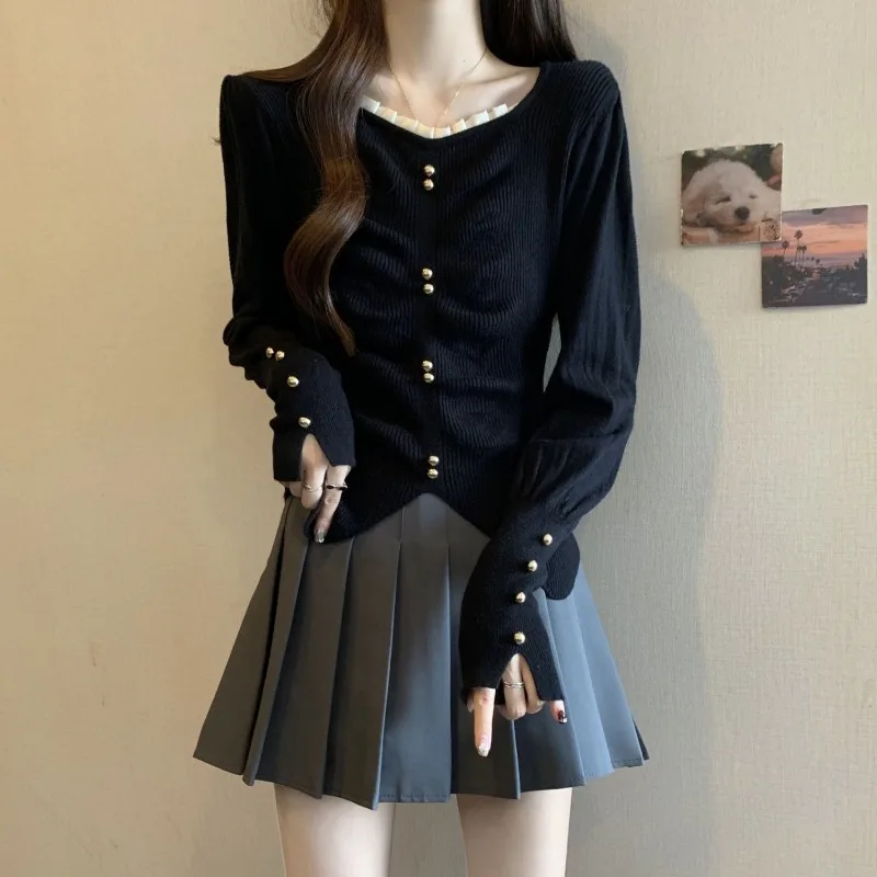 

Нишевый плиссированный облегающий и тонкий свитер для женщин осенью модный топ с v-образным вырезом и пышными рукавами и разрезом