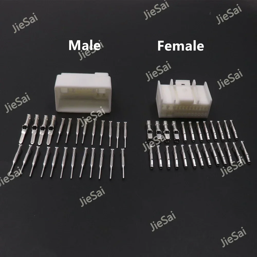 24 Pin Automobile Wiring Harness Socket Car Wire Connector With Terminal