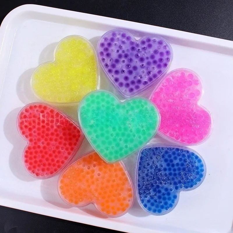 新しい愛の発想！ニキビ潰しおもちゃ、ソフトで再利用可能なシリコン製ニキビ感覚玩具、創造的で面白い抗ストレスギフト