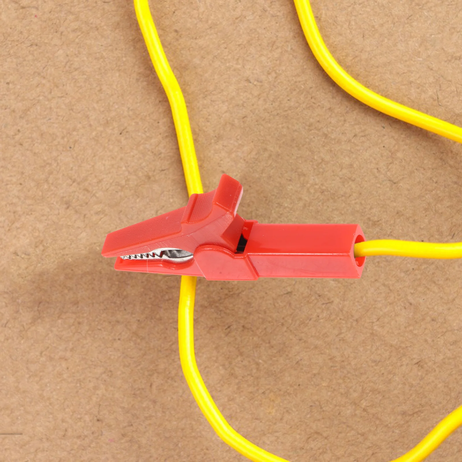 

10Pcs Insulated Safety Alligator Clip Yellow Current Test Clamp High Conductivity Multimeter Clip for Testing Alligator Clamp