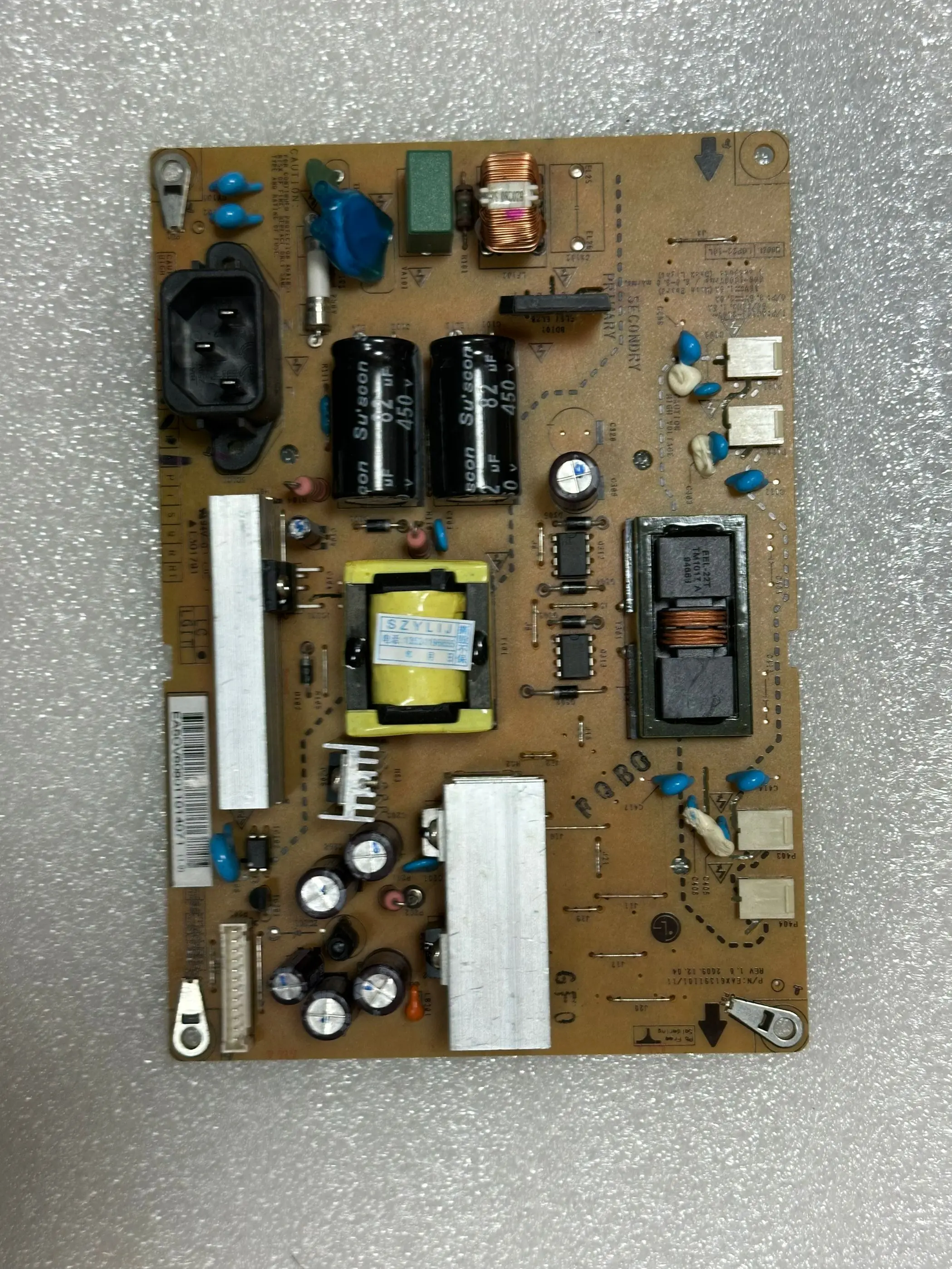 

LGP22-10L EAX 61391101