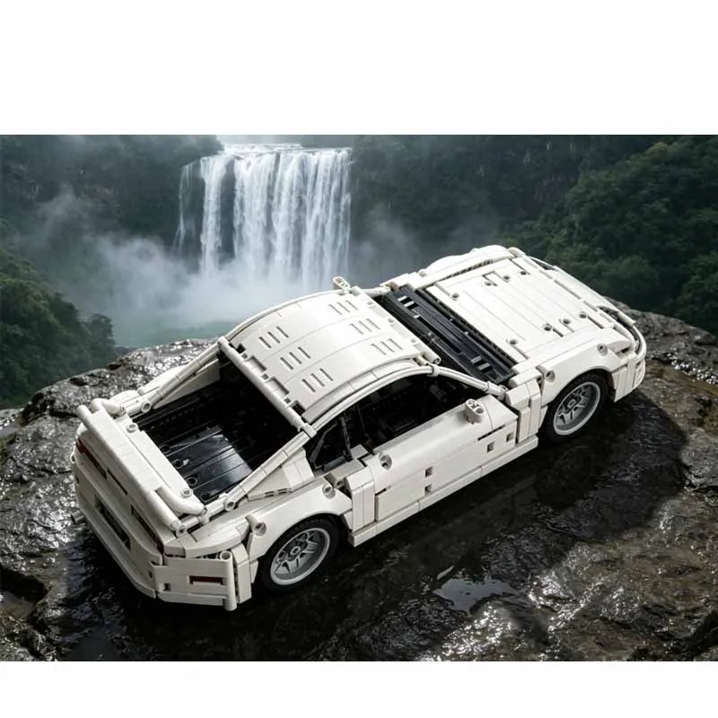 MOC-210705White1:12New IconicCity Sports Racing Car Building Block Model1285Parts MOC Creative Gift ForBoysand Kidsfor Christmas