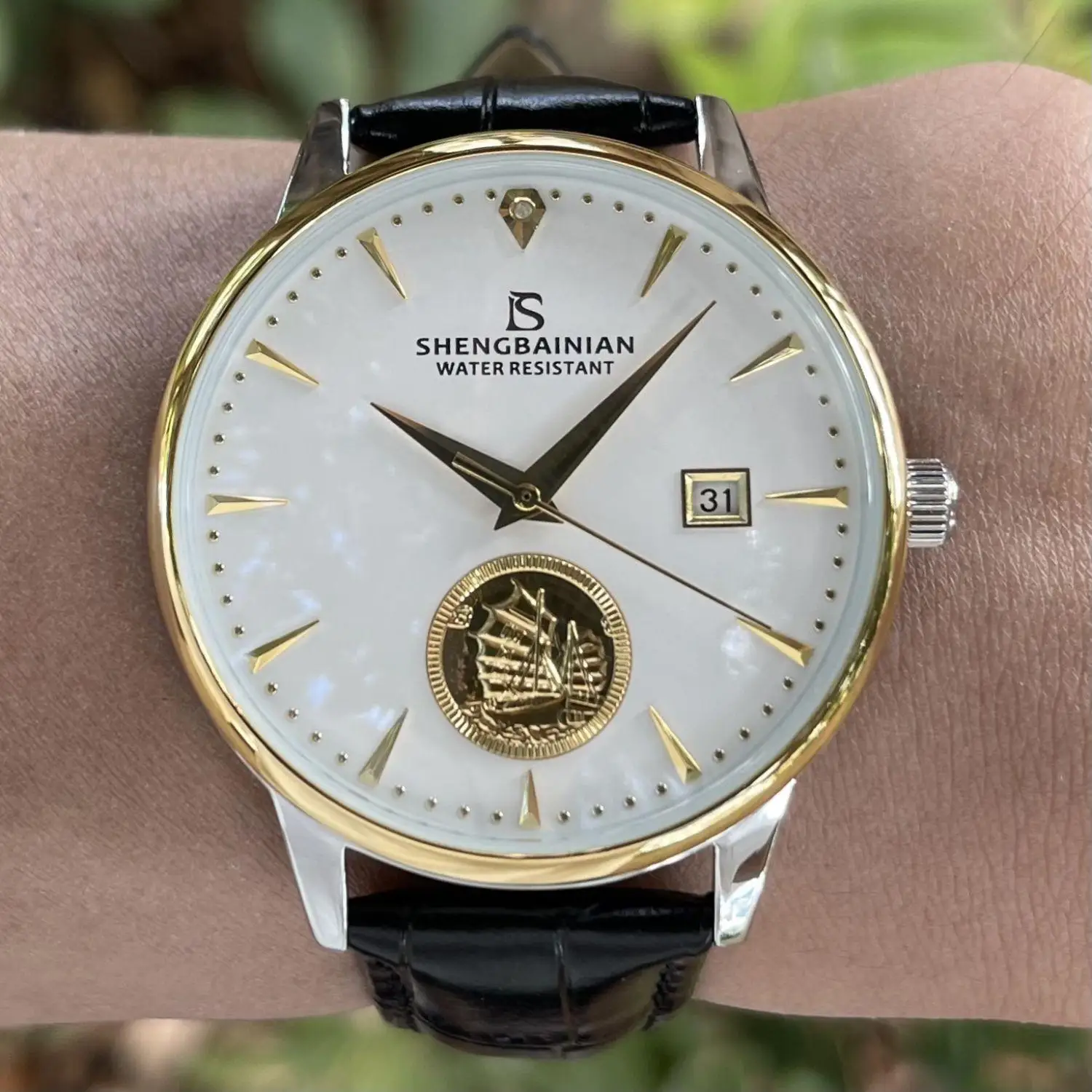 Mechanical Watch Ultra Thin Series with 40mm Diameter 10mm Thickness Steel Case Artificial Sapphire Mirror Waterproof 50 Meters